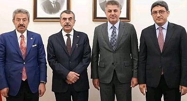 Şırnak'ta 36 okul için doğal gaz talebi Bakan Tekin'e iletildi