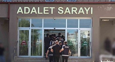 Sivas merkezli 4 ilde tarihi eser kaçakçılığı operasyonu, 18 şüpheli gözaltına alındı