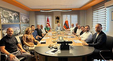 Söke Belediye Başkanı Arıkan, heyet başkanlığına seçildi