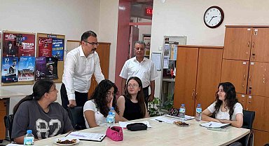 Sultanhisar Kaymakamı Ateş, üniversite adaylarıyla buluştu