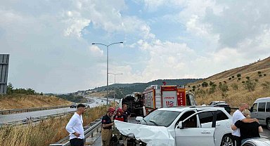 Susurluk'ta otoyolda cip ile kamyon çarpıştı: 1 yaralı