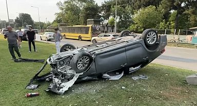 Takla atan araçtan burunları kanamadan çıktılar