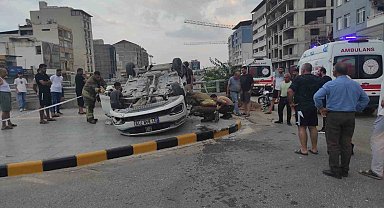 Takla atan otomobilde 19 ve 23 yaşındaki 2 genç can verdi