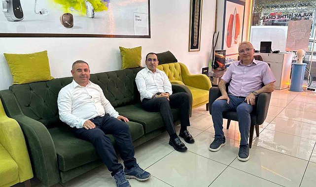 Tavşanlı Kaymakamı Ömer Faruk Özdemir esnafın nabzını tutuyor