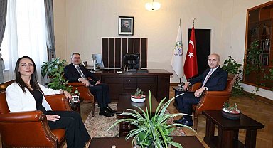 TBMM Başkanı Kurtulmuş, DEM Parti Grubu'nu ziyaret etti