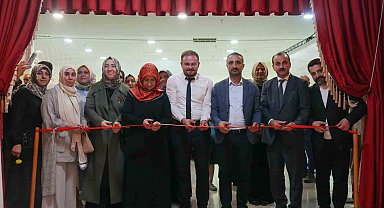 Tezhip sergisi sanatseverler ile buluştu