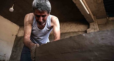 Toprak, saman ve keçi kılıyla yapılan tandırlar 18 yıla kadar dayanıyor