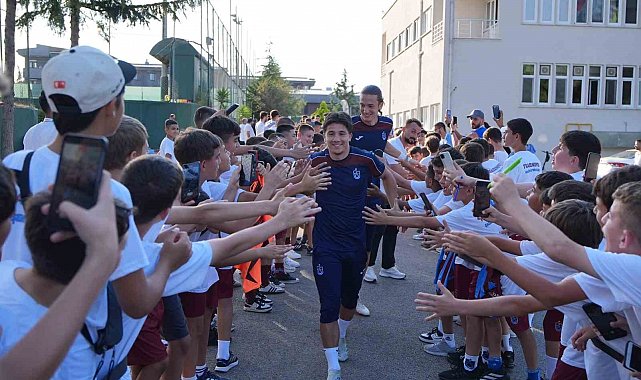 Trabzonspor'da Aral Şimşir ilk antrenmanına çıktı