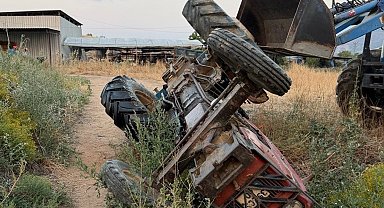 Tümseğe çarpan traktör devrildi, 16 yaşındaki çocuk ağır yaralandı