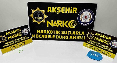 Tutuklu oğlunu ziyarete gitti, üzerinden 18 uyuşturucu hap çıktı