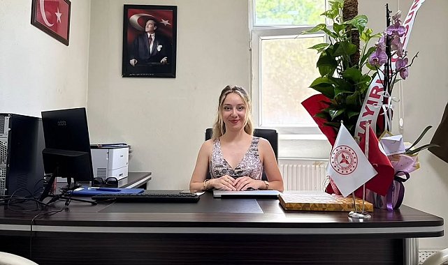Uludere'de ilk kadın ilçe Sağlık Müdürü göreve başladı