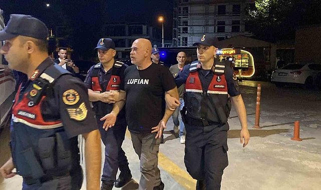 Ünlü yönetmen ve kardeşi Bursa'da uyuşturucu operasyonunda gözaltına alındı