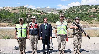 Vali Aydoğdu'dan jandarma personeline asayiş noktasında ziyaret