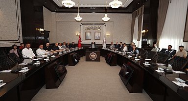 Vali Masatlı başkanlığında Antakya tarihi kent merkezi toplantısı gerçekleştirildi