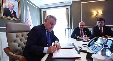Van Stadyumu ve Yaşam Kompleksi için imzalar atıldı