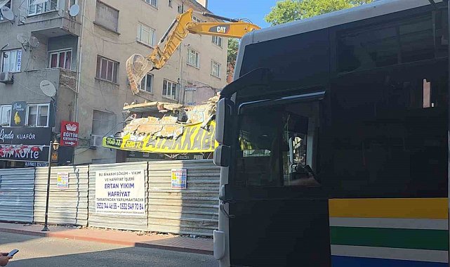 Vatandaşlardan iş yerinin yıkımında tepki