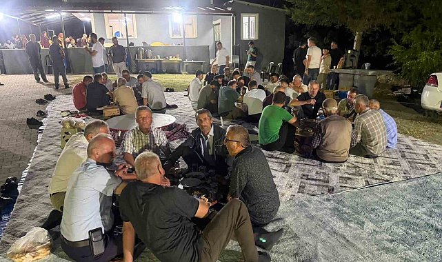 Yenidoğanlar Köyü'nde geleneksel aşure programı birlik ve beraberlik içinde gerçekleştirildi