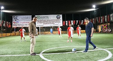 Yenipazar'da Mahmut Öz Halı Saha Turnuvası başladı