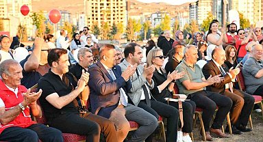 Yeşilyurt'ta "Koruyucu Aile Günü" coşkusu