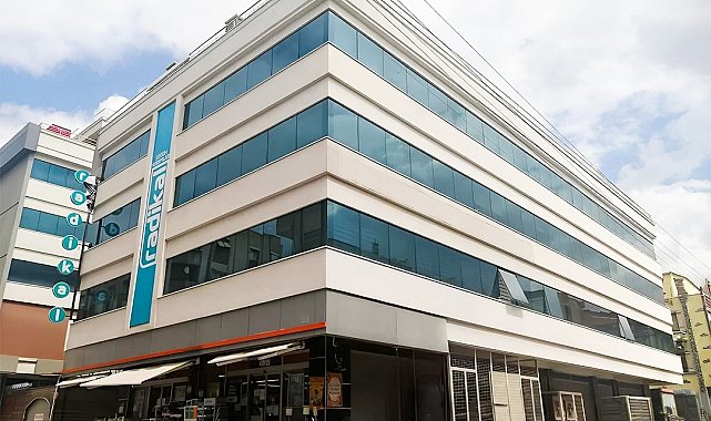 YKS'de tarihi başarı: Derecelerin ortak noktası yine Radikal