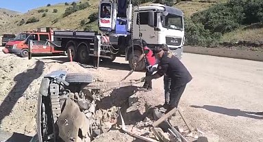Yüksekova'da trafik kazası: 3 yaralı