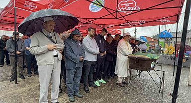 Zonguldaklı denizci Kadir Kamilçelebi son yolculuğuna uğurlandı