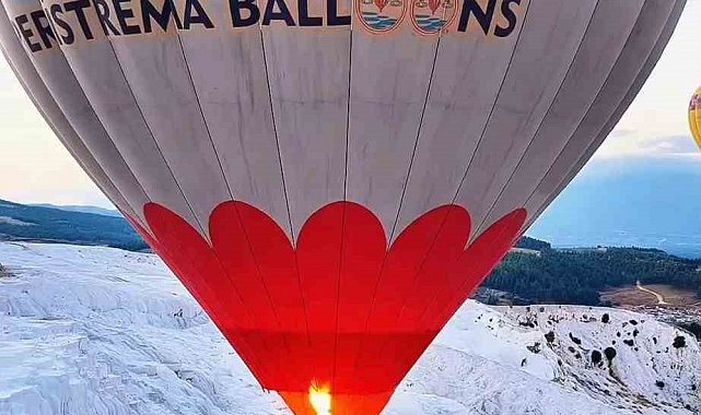 30 Ağustos coşkusu gökyüzünde yaşandı