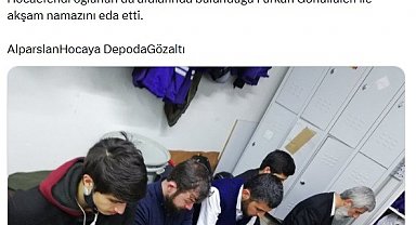 'Kuytulcular'ın namaz fotoğrafı 'selfie' tartışmalarıyla yeniden gündeme geldi