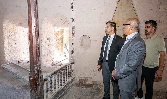 6 Şubat'ta hasar gören tarihi konak yeniden ayağa kaldırılıyor