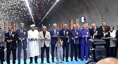 Abdulkadir Uraloğlu: "Çamlıhemşin tüneli ve Ayder yoluyla yıllık 772 milyon lira tasarruf sağlayacağız"