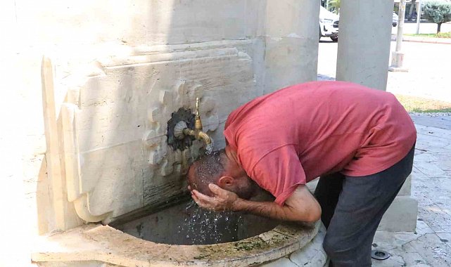 Adana'da sıcak hava bunaltıyor