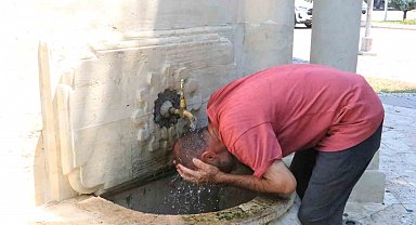 Adana'da sıcak hava bunaltıyor