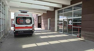 Adıyaman'da minibüs devrildi: 13 yaralı
