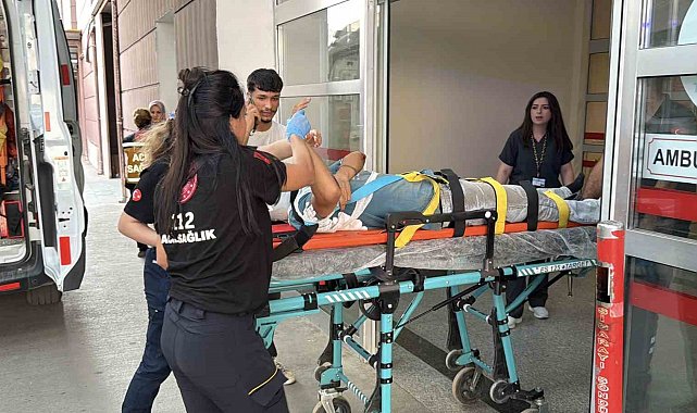 Adıyaman'da motosiklet devrildi: 2 yaralı