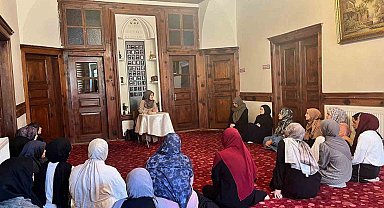 Afyonkarahisar'da "Mevlid-i Nebi Haftası" konferansı düzenlendi