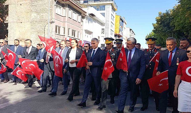 Afyonkarahisar'da Zafer Haftası etkinlikleri sürüyor