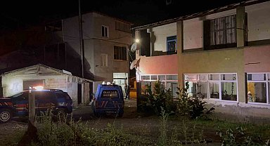 Ağacın dalını kestiği için amcasını öldürdü