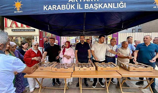AK Parti'den vatandaşlara lokma ikramı