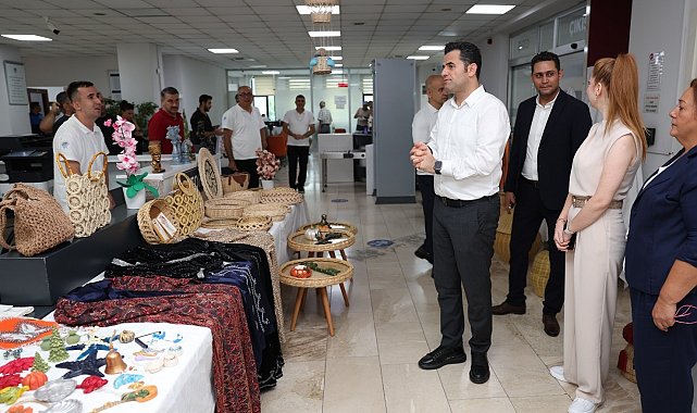 Akdeniz'de 'Emekten Sahneye' yılsonu sergisi