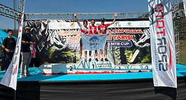 Akhisarlı bisikletçiler Kahramanmaraş'ta madalyaları topladı