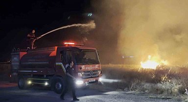 Aksaray'da boş arazideki ot yangını korkuttu