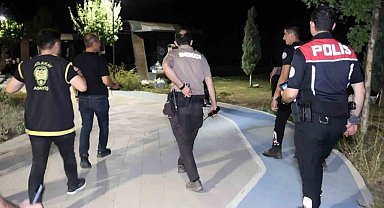 Aksaray'da park ve bahçelerde şok uygulama