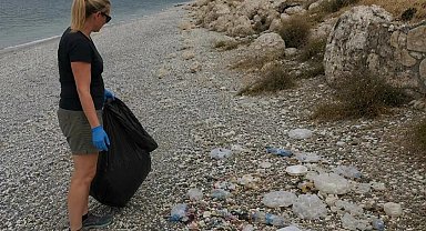 Alman turistten Bitlis'te çevre temizliği