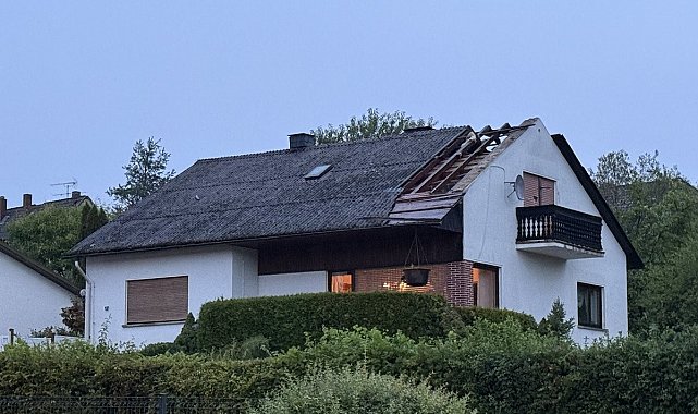 Almanya'da şiddetli fırtına: 1 ölü, 2 yaralı