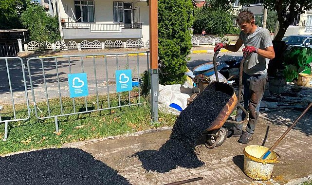 Altıeylül'de parklara güvenli ve modern dokunuş