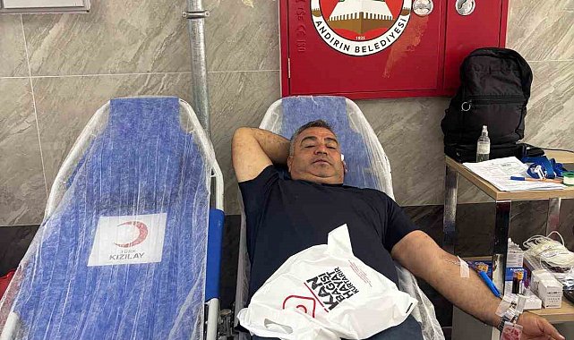 Andırın'da muhtarlardan Kızılay'ın kan bağışı kampanyasına destek