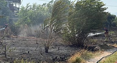 Antakya'da bahçe yangını kontrol altına alındı