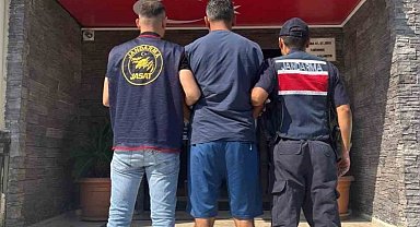 Antalya'da 14 yıl kesinleşmiş hapis cezası bulunan hükümlü yakalandı