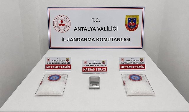 Antalya'da otel odasında uyuşturucuya 2 tutuklama