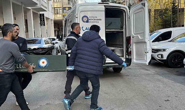 Antalya'da yaşlı kadının sır ölümünde kızı ve erkek arkadaşı hakim karşısında: 804 bin TL değerindeki altın detayı